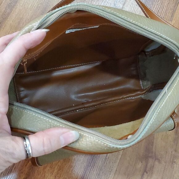 Vintage Oggi Domani 2 Toned Leather Crossbody Bag - Picture 6 of 6